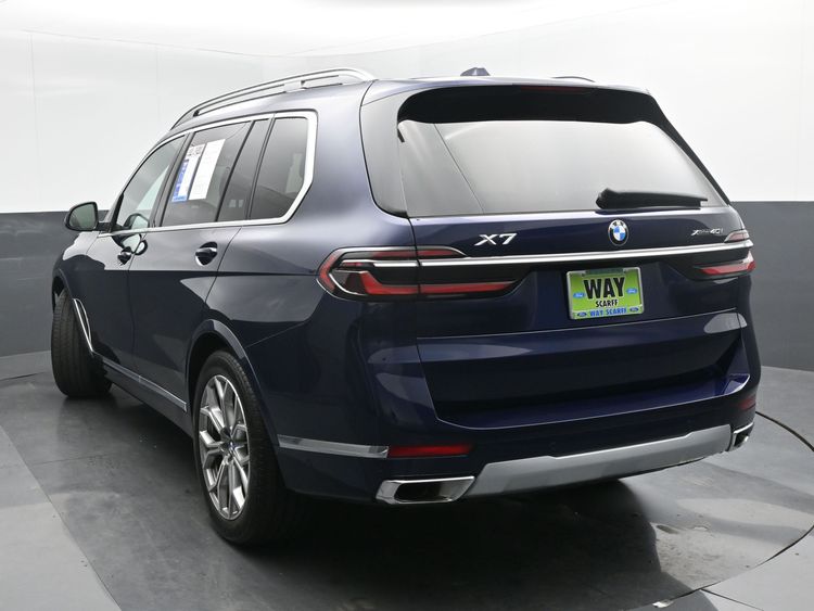 2023 BMW X7 xDrive40i