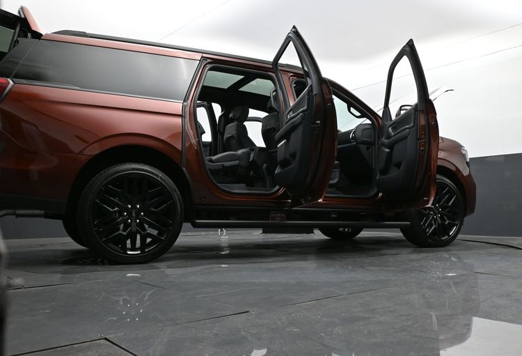 2027 Ford Expedition Max 