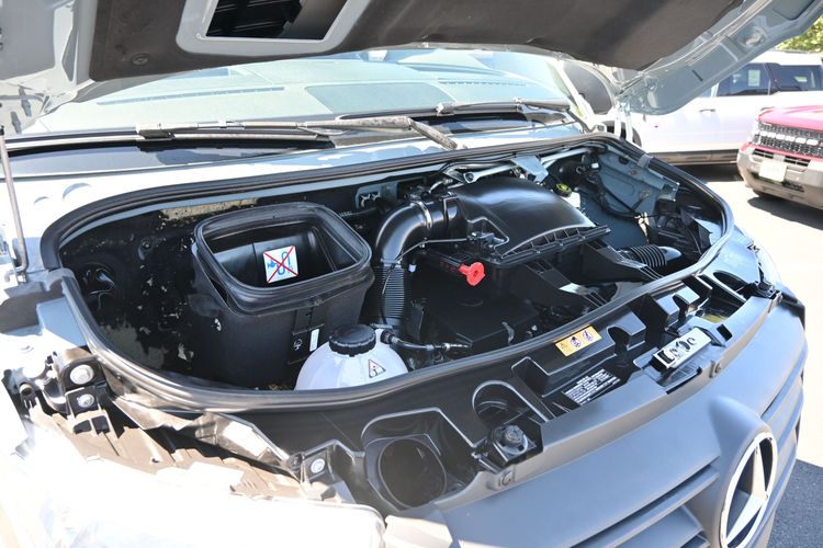 2019 Mercedes-Benz Sprinter 1500 Standard Roof I4