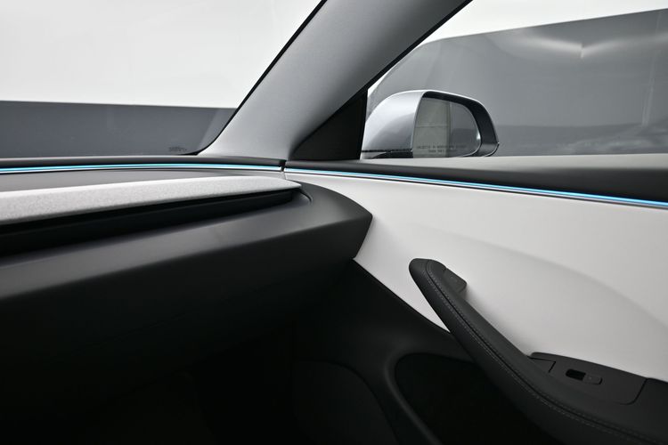 2025 Tesla Model 3 Long Range Rear-Wheel Drive