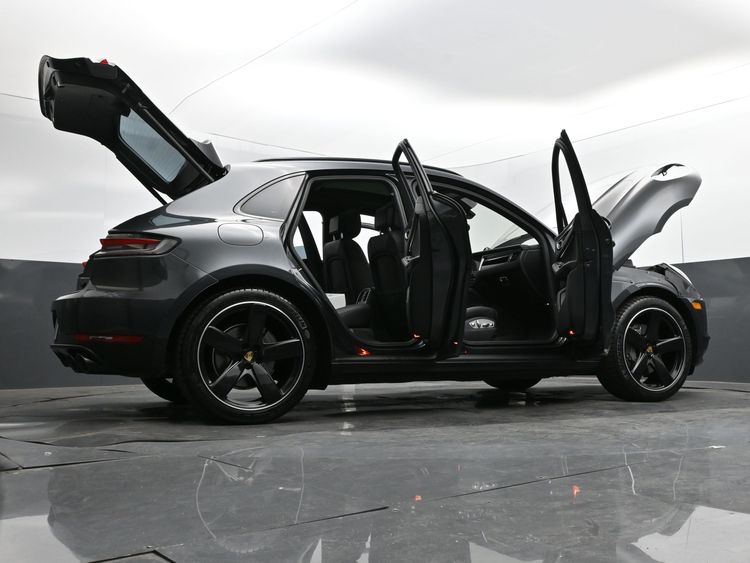 2020 Porsche Macan S