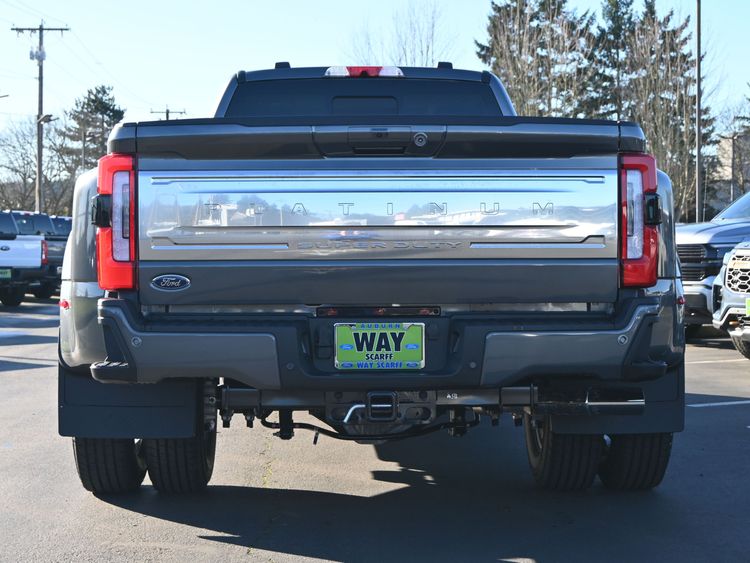 2026 Ford F-350 Super Duty Platinum