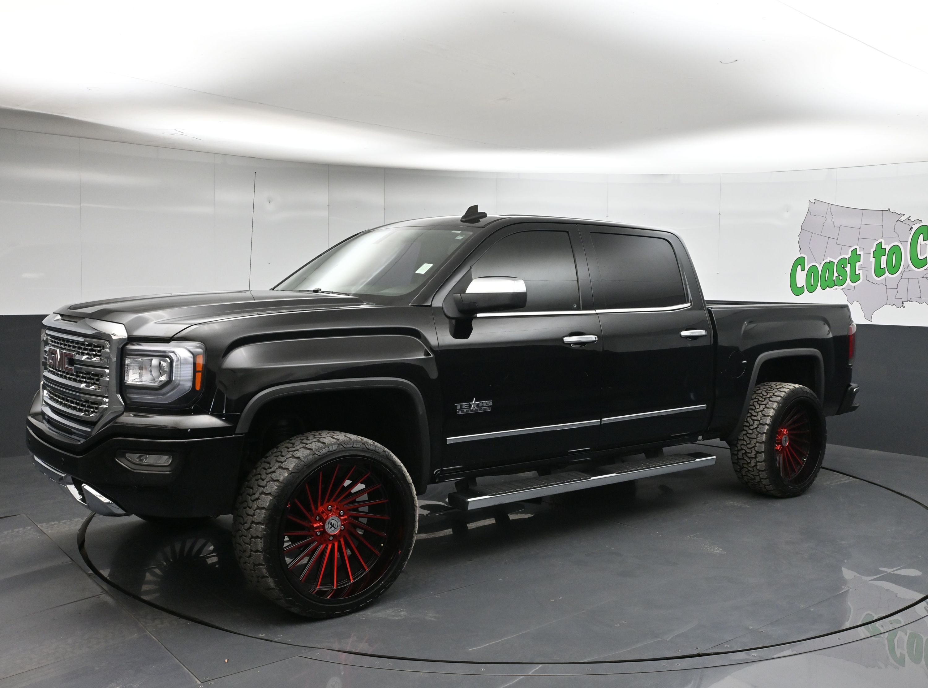 2018 GMC Sierra 4WD Crew Cab Short Box SLT's photo