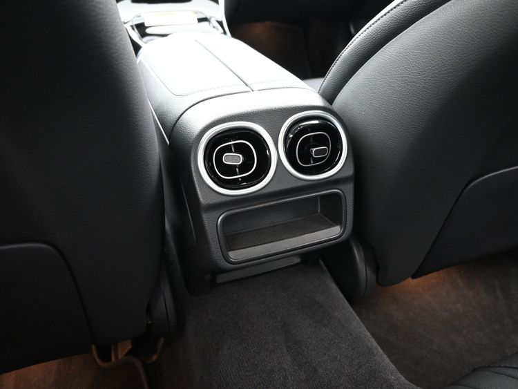 2023 Mercedes-Benz C 300 Sedan