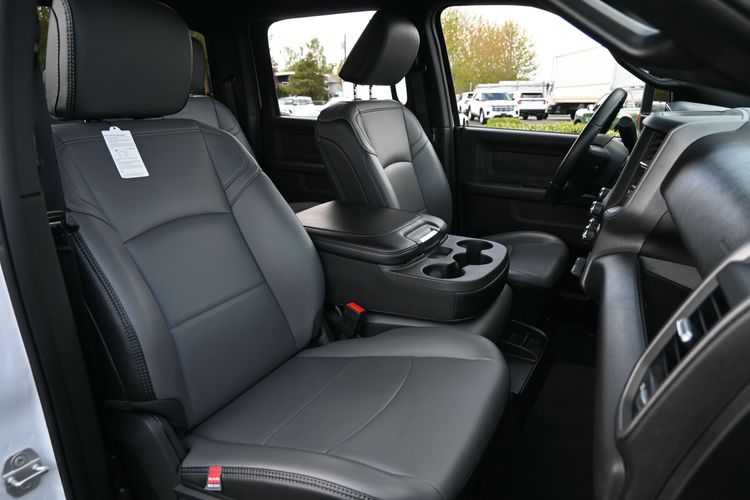 2024 Ram 2500 Tradesman Crew Cab 4x4 8' Box