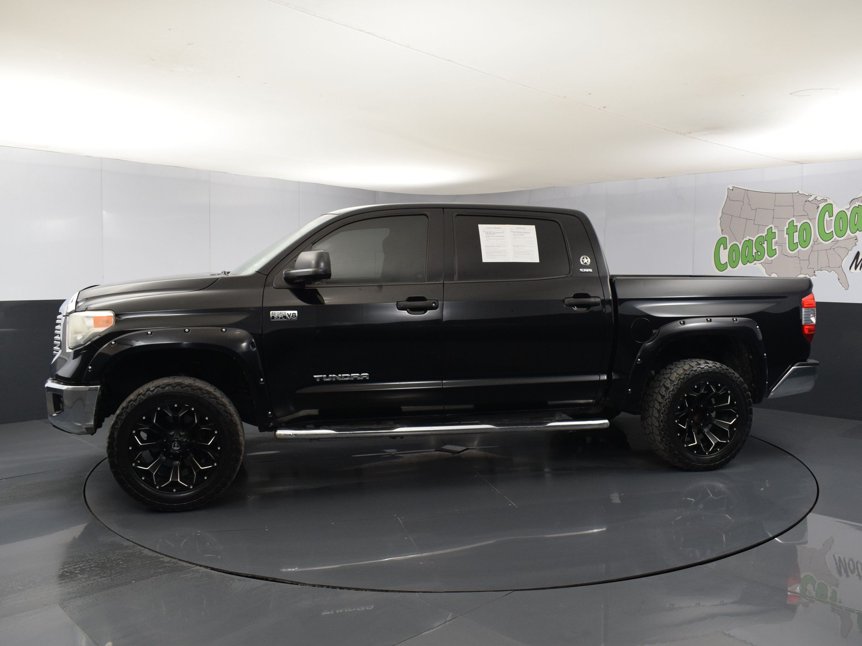 2015 Toyota Tundra SR5's photo