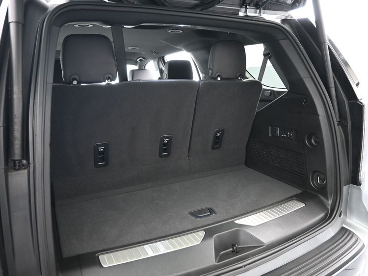 2025 Chevrolet Tahoe 4WD High Country
