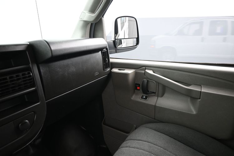 2020 Chevrolet Express Cargo RWD 2500 Regular Wheelbase WT