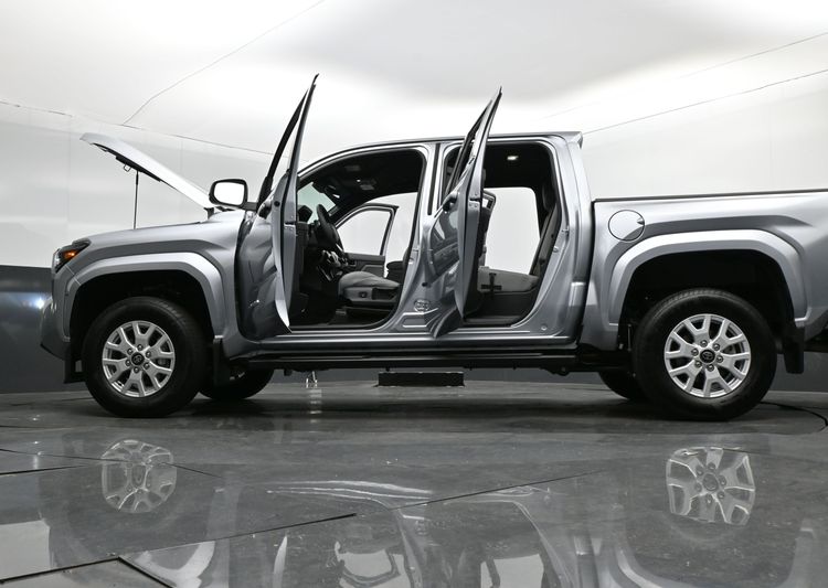 2025 Toyota Tacoma 2WD SR5