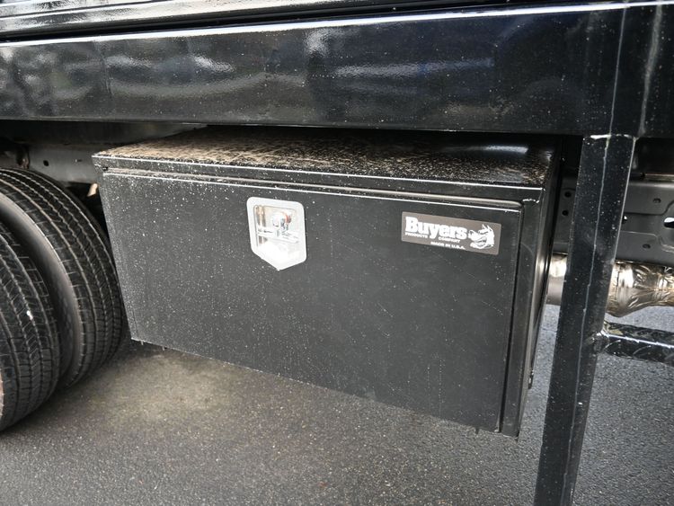 2025 Ford F-550 Chassis XL