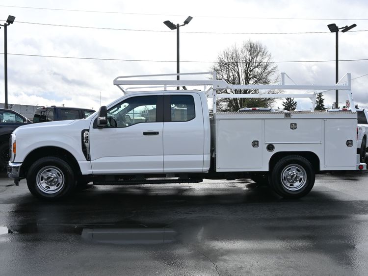 2023 Ford F-350 Super Duty XL