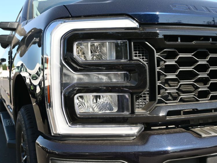 2025 Ford F-350 Super Duty Lariat - Photo 8