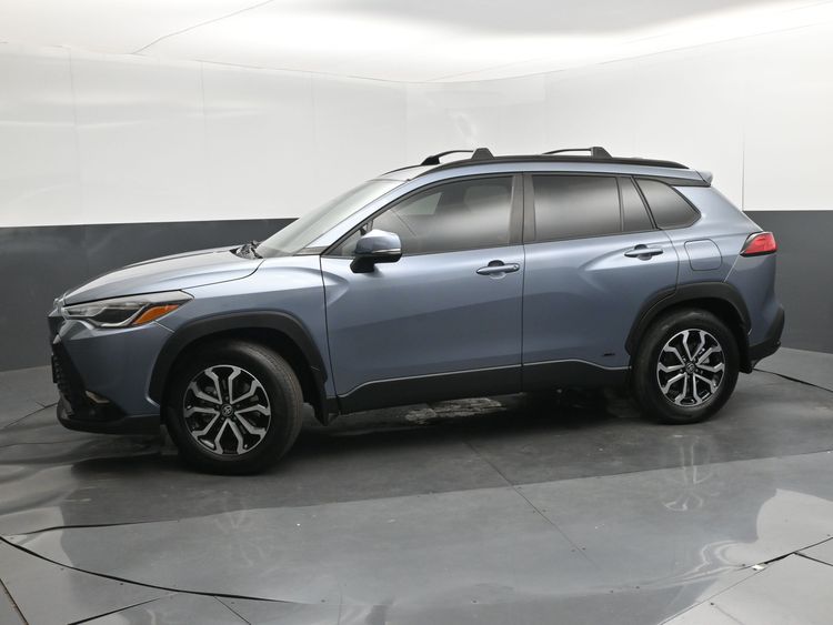 2023 Toyota Corolla Cross Hybrid SE