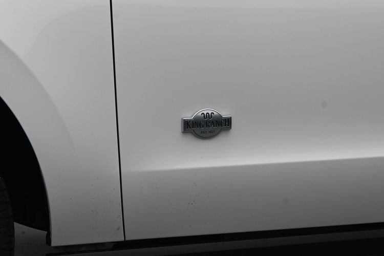 2027 Ford Expedition King Ranch
