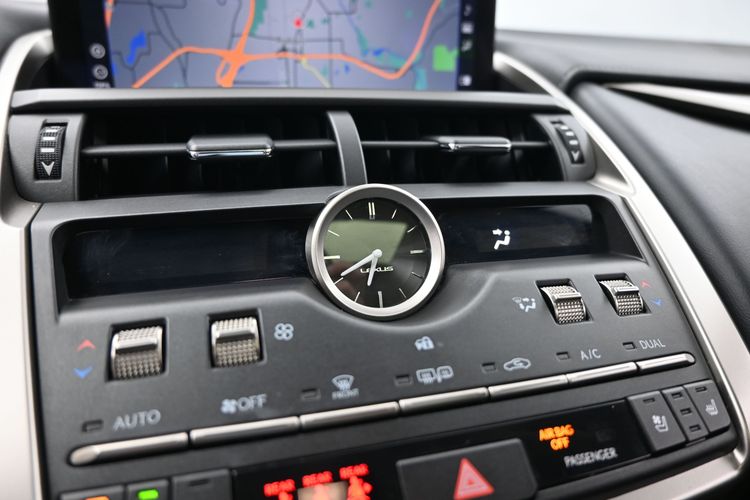2021 Lexus NX NX 300h Luxury