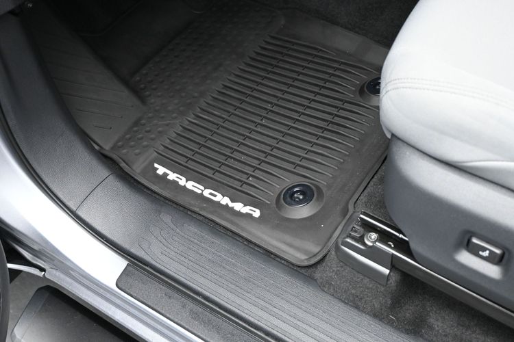2025 Toyota Tacoma 2WD SR5
