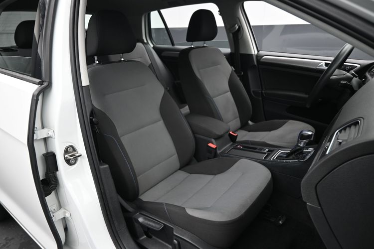 2016 Volkswagen e-Golf SE