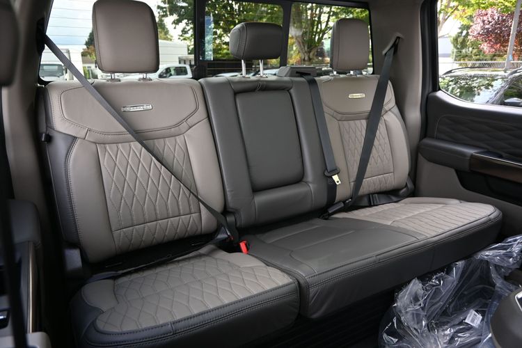 2026 Ford F-350 Super Duty Platinum