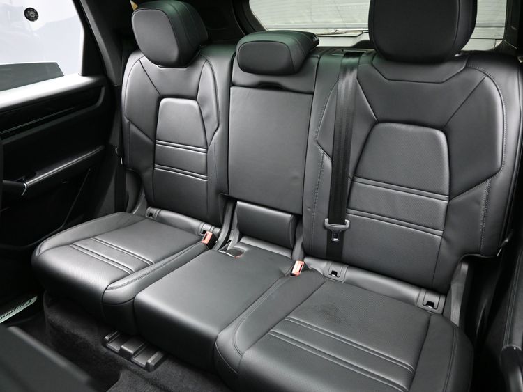 2021 Porsche Cayenne 