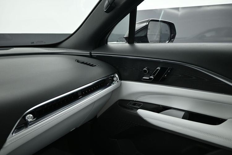 2024 Cadillac LYRIQ Sport w/1SF