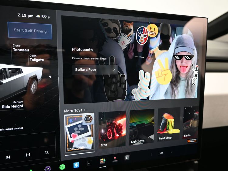 2024 Tesla Cybertruck All-Wheel Drive