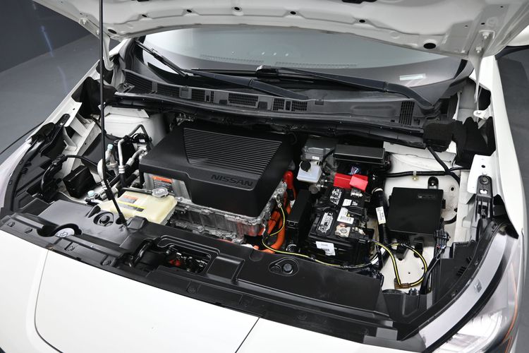 Used 2018 Nissan LEAF SL with VIN 1N4AZ1CP8JC313618 for sale in Auburn, WA