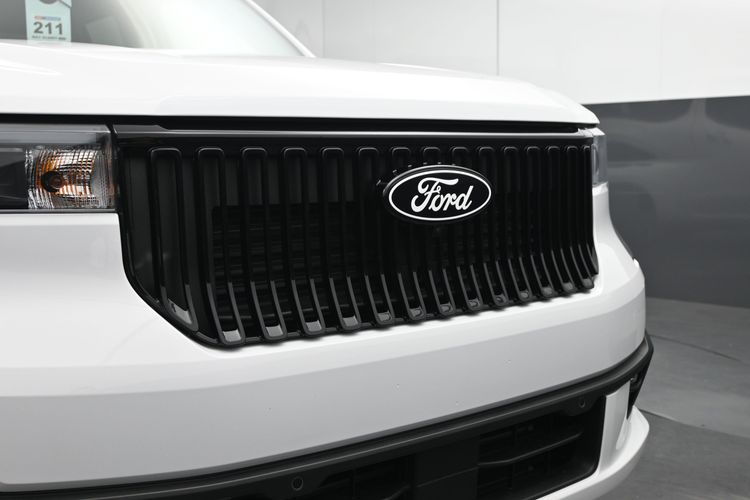 2025 Ford Maverick Lobo