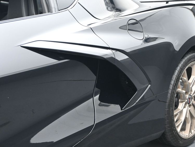 2024 Chevrolet Stingray 1LT RWD