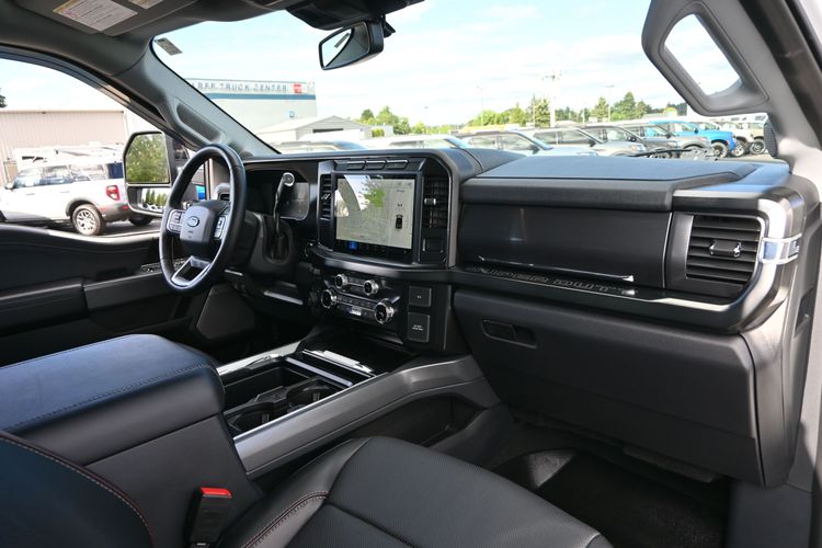 2024 Ford F-250 Super Duty LARIAT
