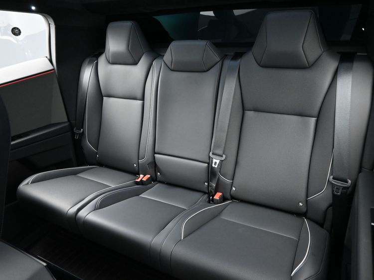 2024 Tesla Cybertruck Cyberbeast