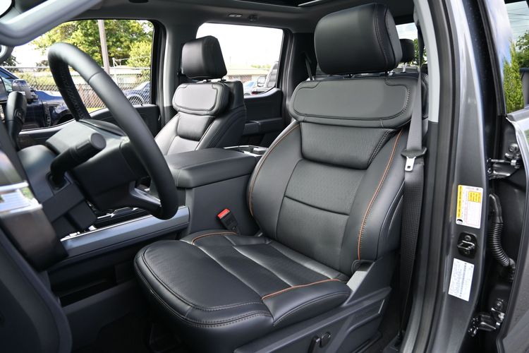2026 Ford F-350 Super Duty LARIAT