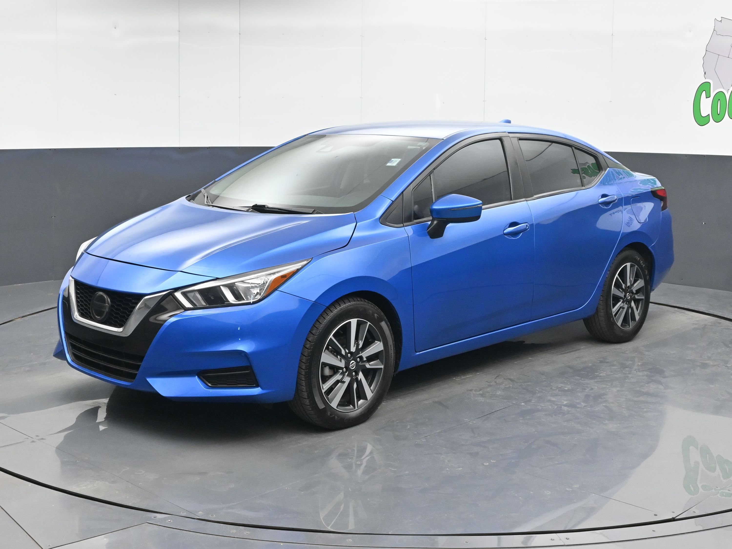 2021 Nissan Versa SV photo 2