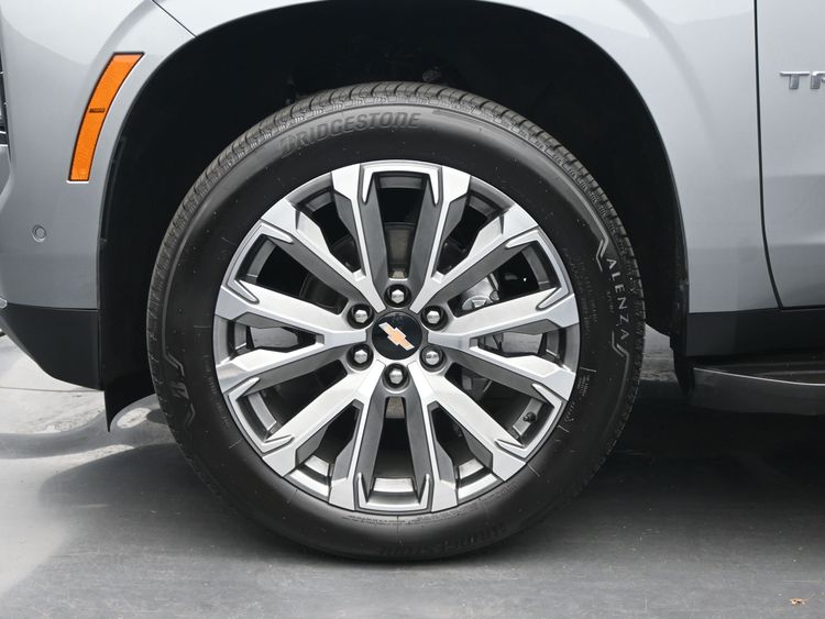 2025 Chevrolet Tahoe 4WD High Country