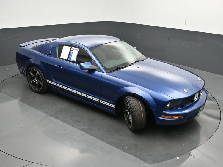 2008 Ford Mustang V6 Deluxe