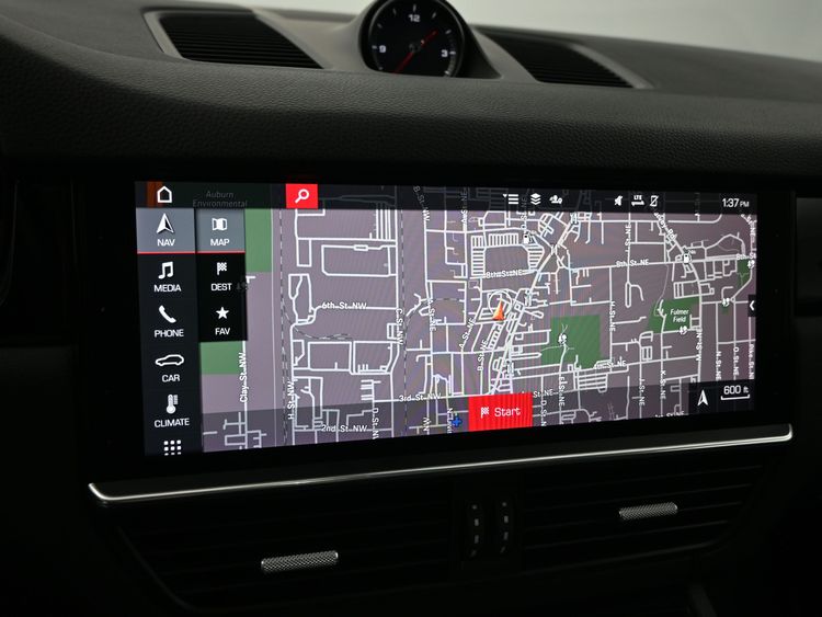 2021 Porsche Cayenne 