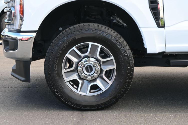 2024 Ford F-250 Super Duty LARIAT