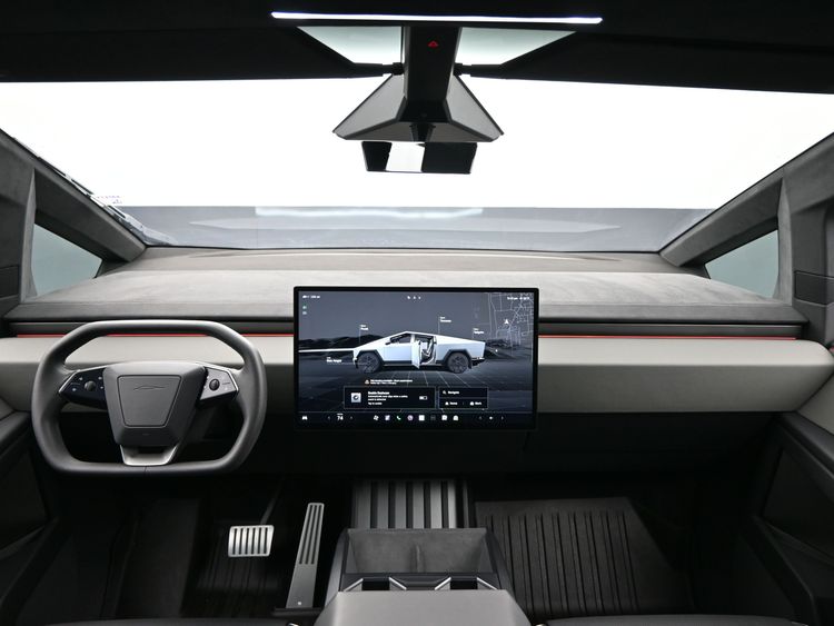 2024 Tesla Cybertruck Cyberbeast