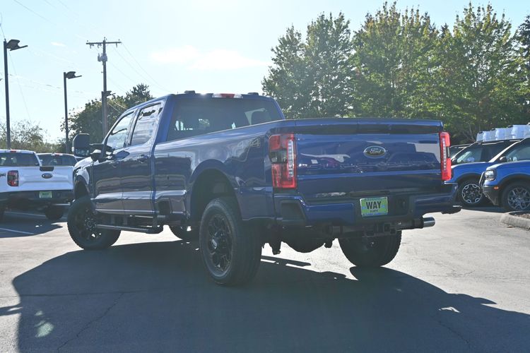 2026 Ford F-350 Super Duty XLT