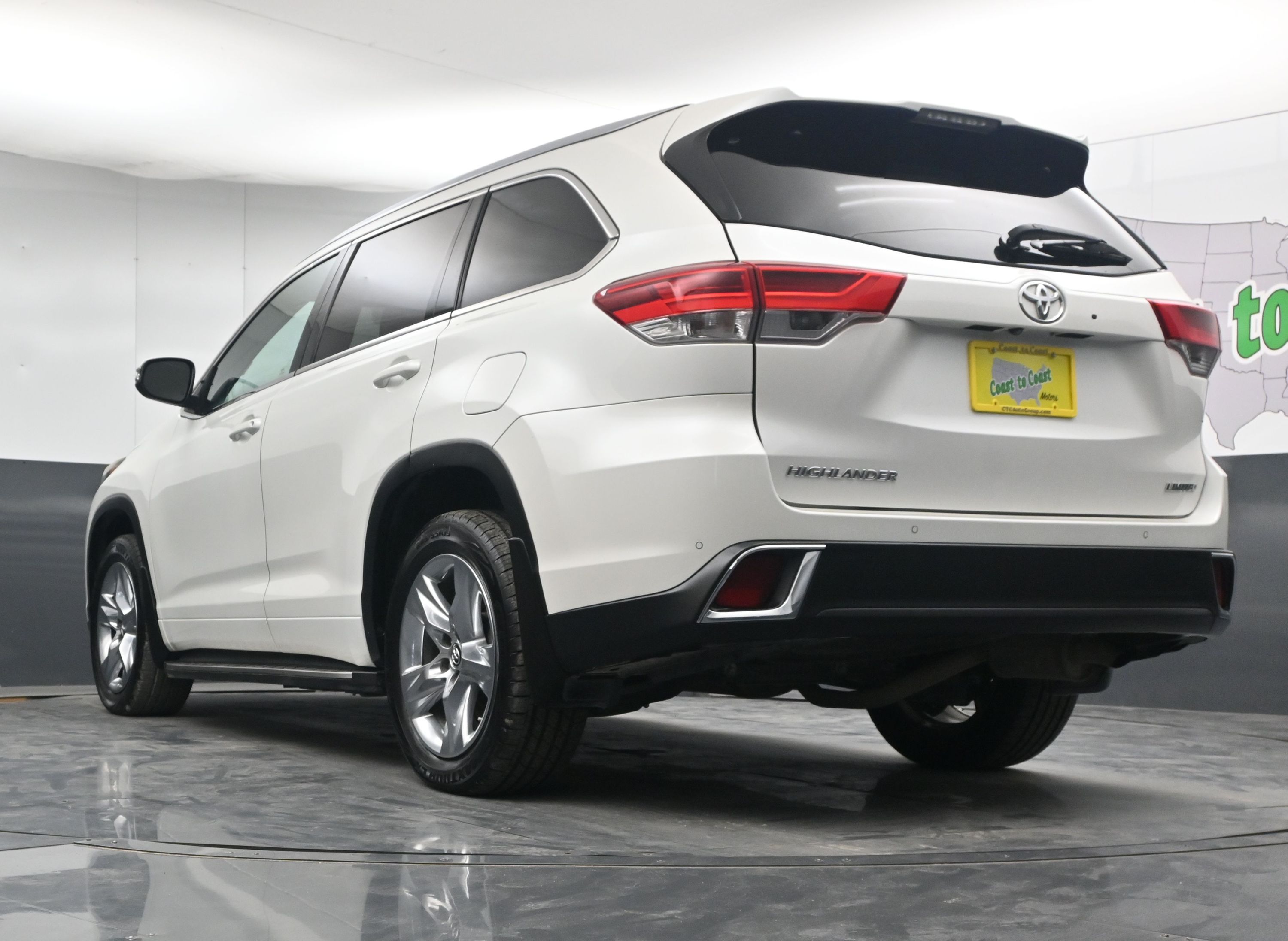 2019 Toyota Highlander Limited - Photo 17