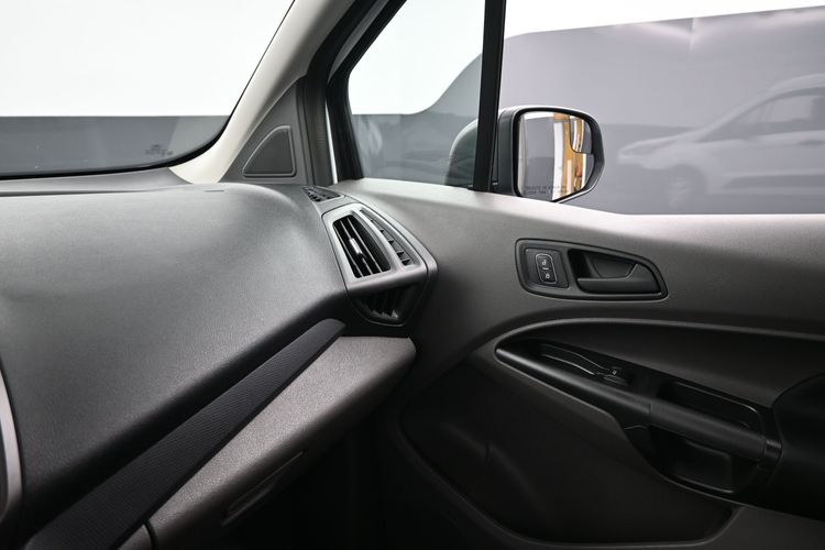 2022 Ford Transit Connect XL Cargo Van