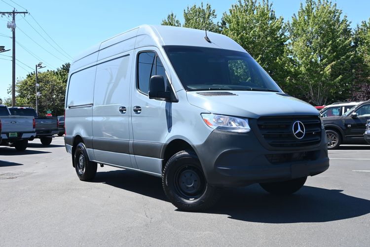 2019 Mercedes-Benz Sprinter 1500 Standard Roof I4
