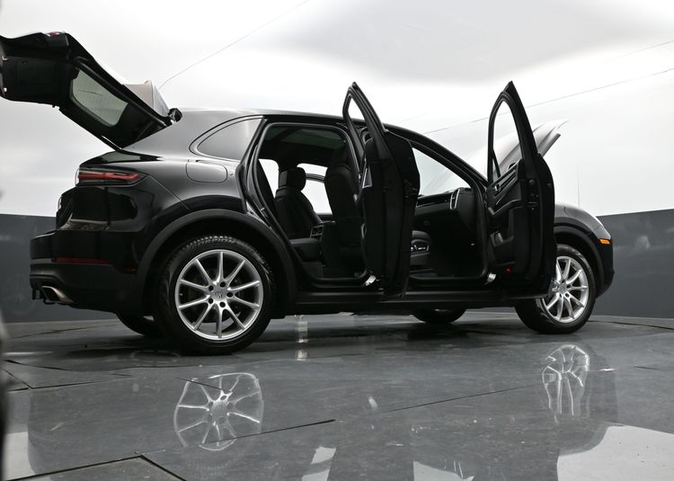 2021 Porsche Cayenne 