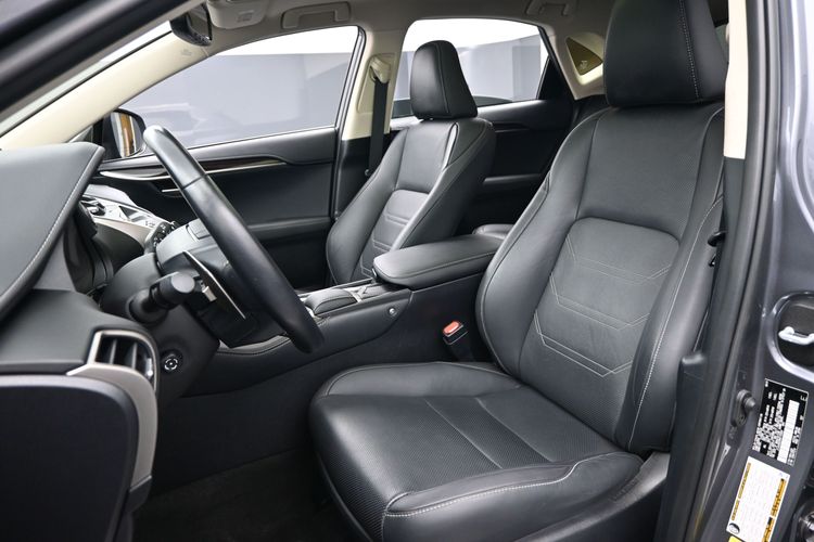 2021 Lexus NX NX 300h Luxury