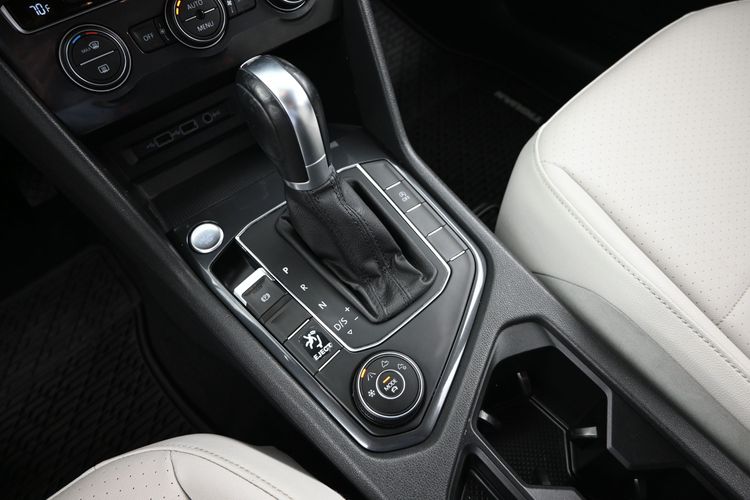 2019 Volkswagen Tiguan 2.0T SEL