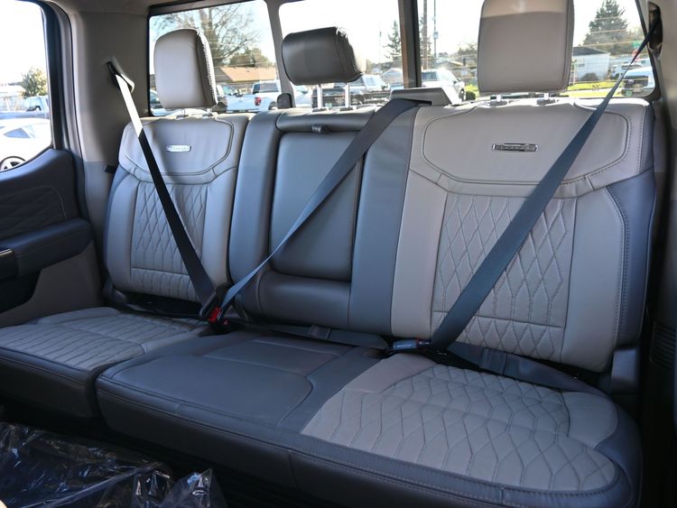 2026 Ford F-350 Super Duty Platinum