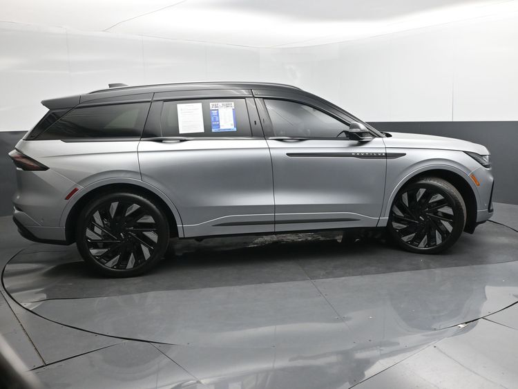 2024 Lincoln Nautilus Black Label