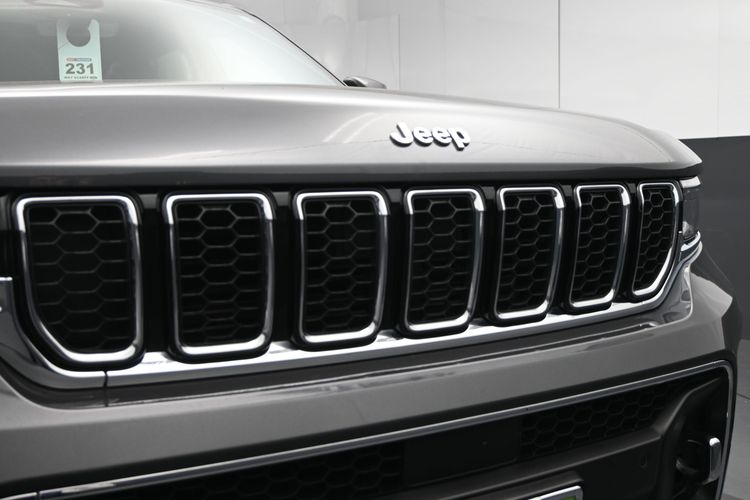 2023 Jeep Grand Cherokee L Overland