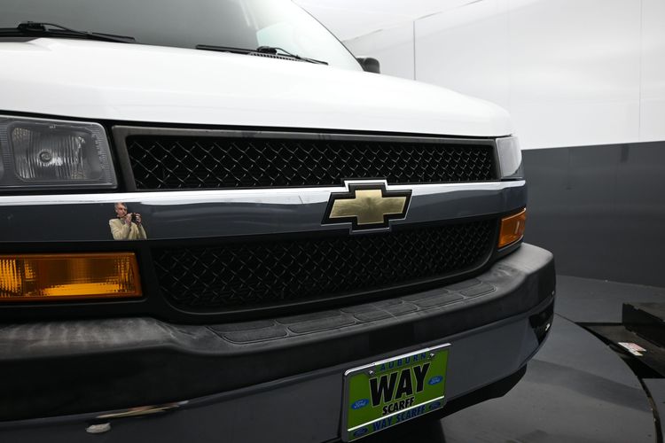 2020 Chevrolet Express Cargo RWD 2500 Regular Wheelbase WT
