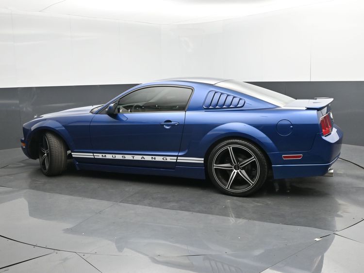 2008 Ford Mustang V6 Deluxe