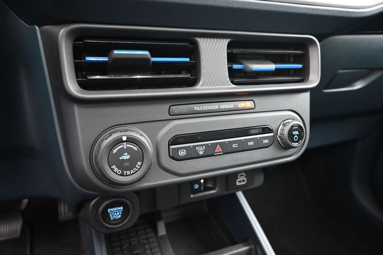 2025 Ford Maverick Lobo